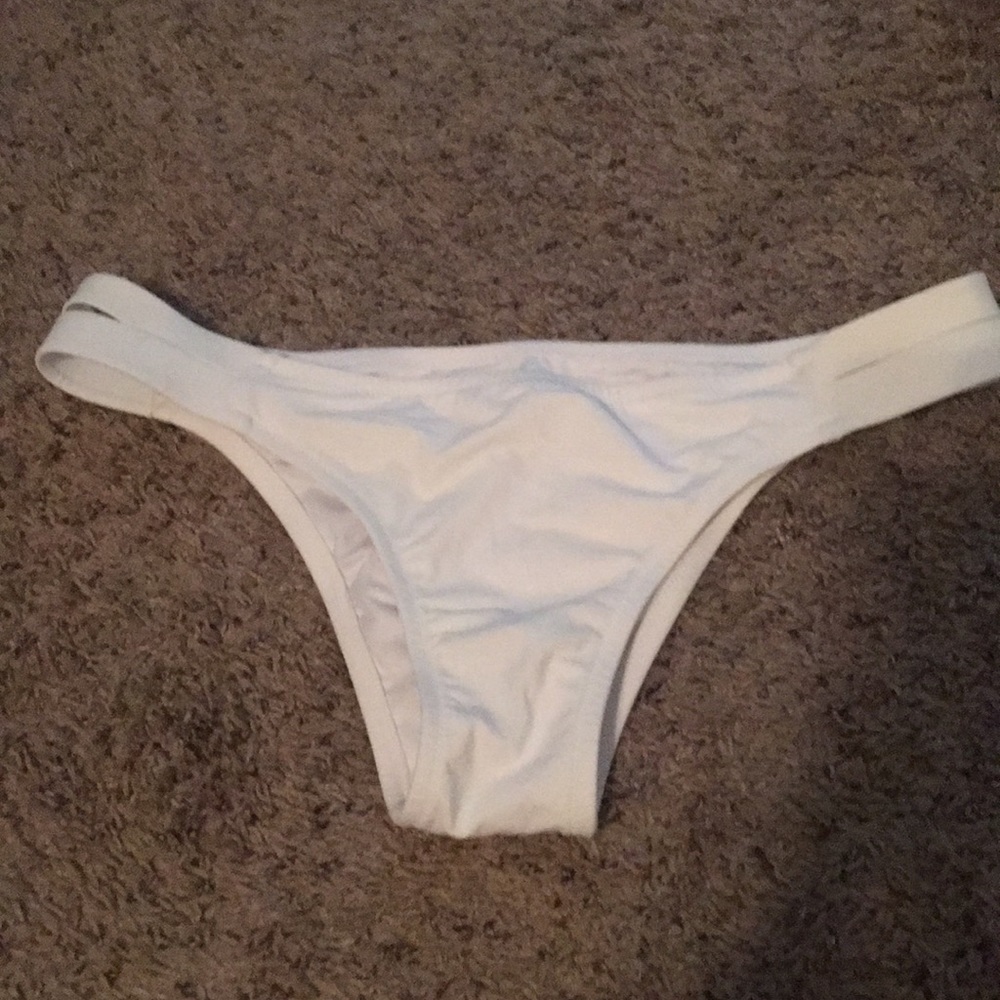 bathing suit bottoms. brand new, never worn